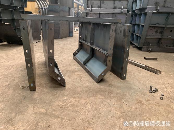 模具拆裝新方式，現(xiàn)澆水溝模板助力高效水泥預(yù)制構(gòu)件生產(chǎn)